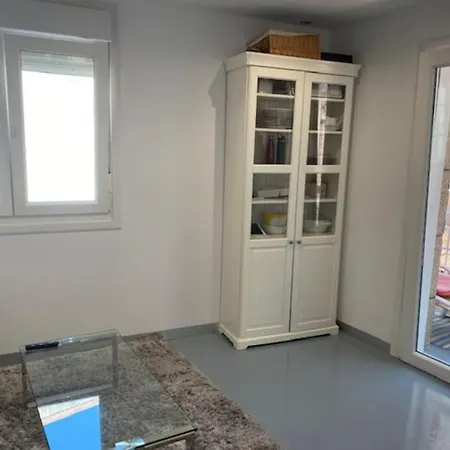 Precioso Piso En Portonovo, Cerca Playa. Διαμέρισμα