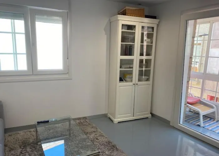 Precioso Piso En Portonovo, Cerca Playa. Appartement